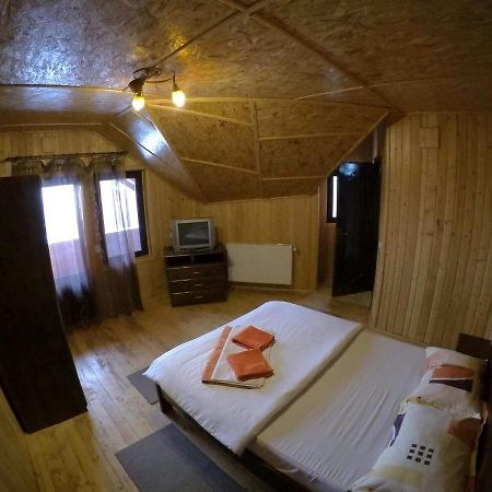 Pensiunea Magdalena Cîmpulung Extérieur photo