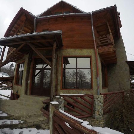 Pensiunea Magdalena Cîmpulung Extérieur photo
